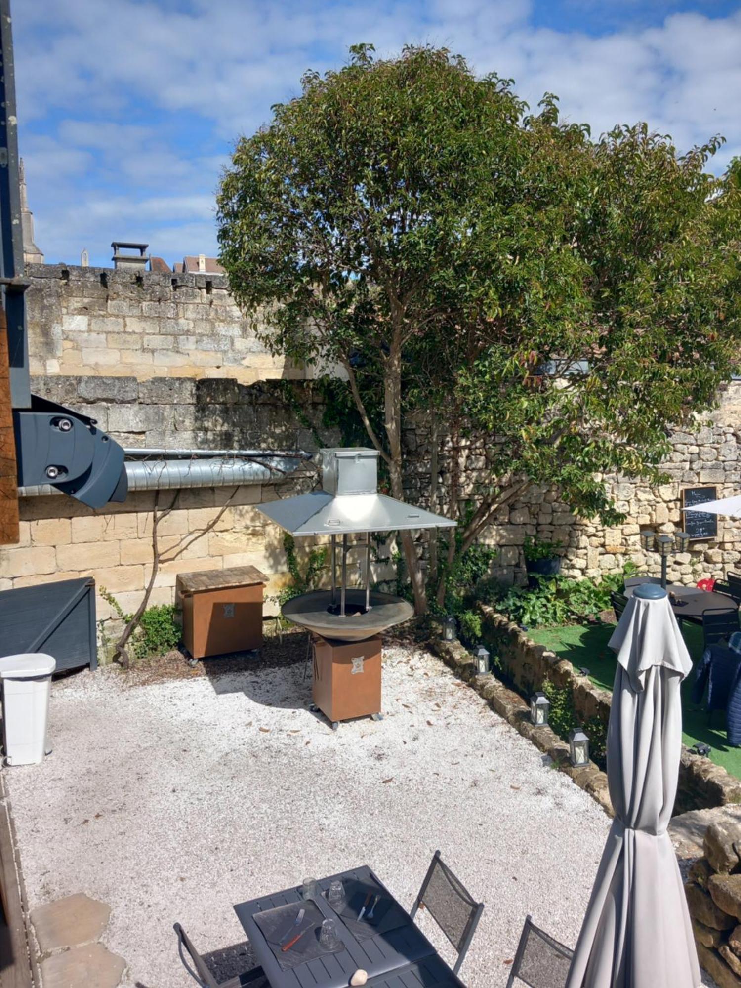 Apartamento Les Logis Des Vignobles Sainte Emilion En Duplex N 1 Avec Terrasse Exterior foto